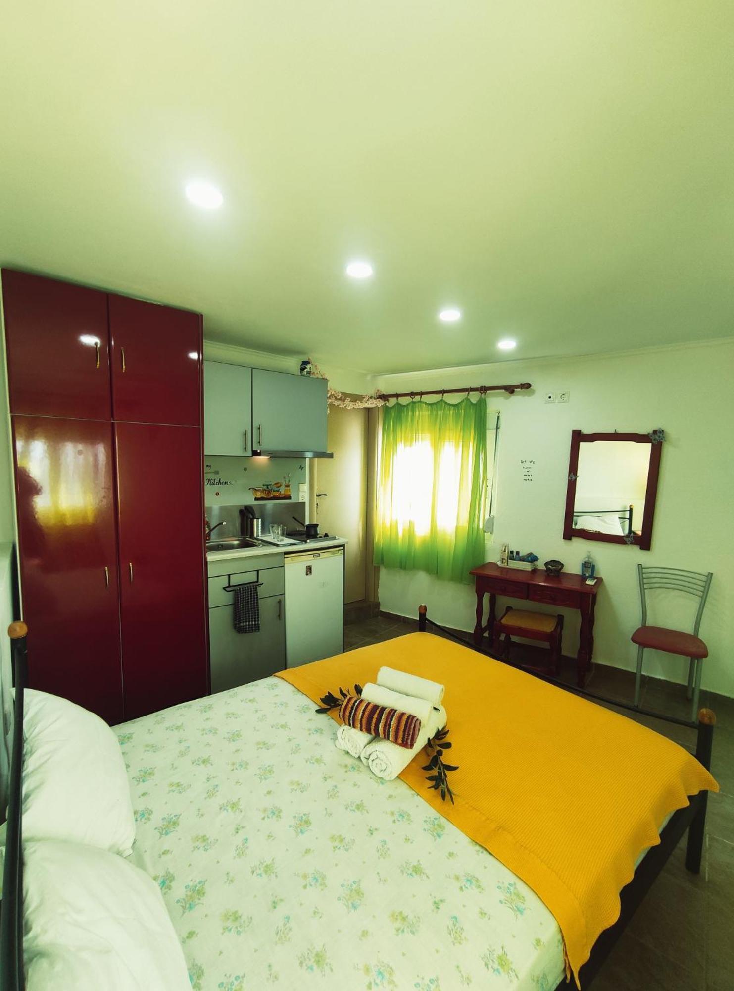 Rena'S Rooms Μελίντα Melinta Номер фото