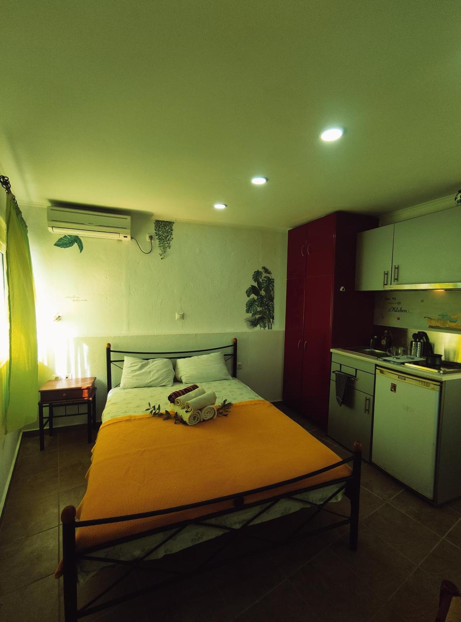 Rena'S Rooms Μελίντα Melinta Номер фото